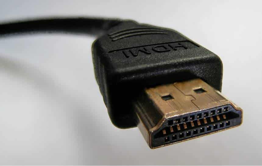 Certifique-se de que o cabo HDMI não esteja danificado.
Tente usar um cabo HDMI diferente, se possível.